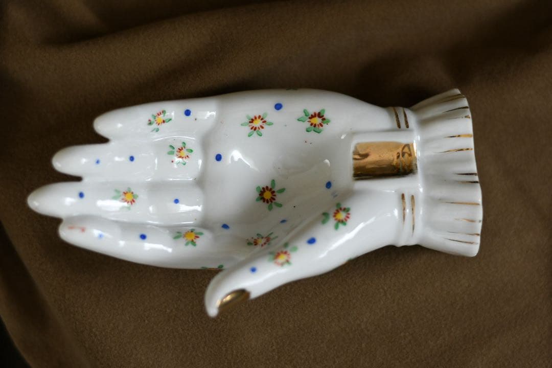 花柄　手形装飾品　ハンドトレイ　ヴィンテージ