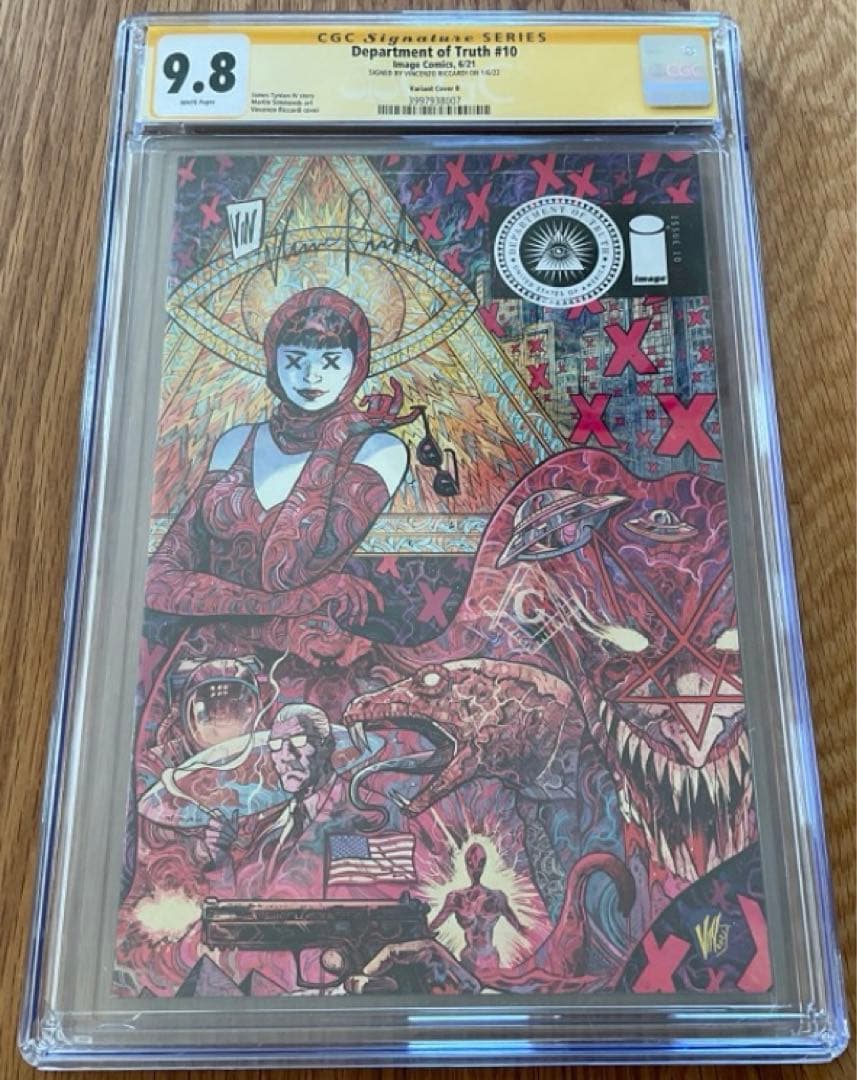 デパートメントオブ・トゥルース#10 サイン入り CGC 9.8 アメコミリーフ