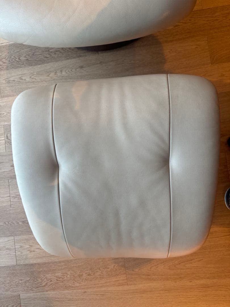 カリモク ザ・ファースト karimoku RU72