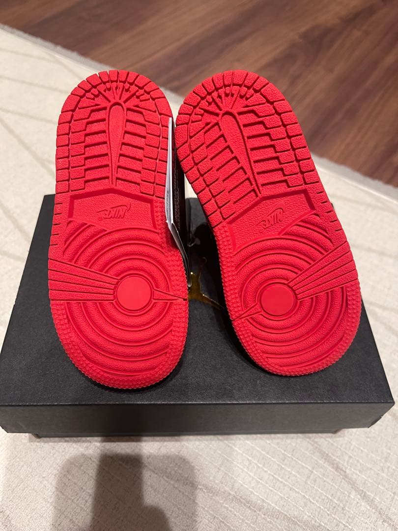 キッズ 13cm Nike jordan 1 ナイキ