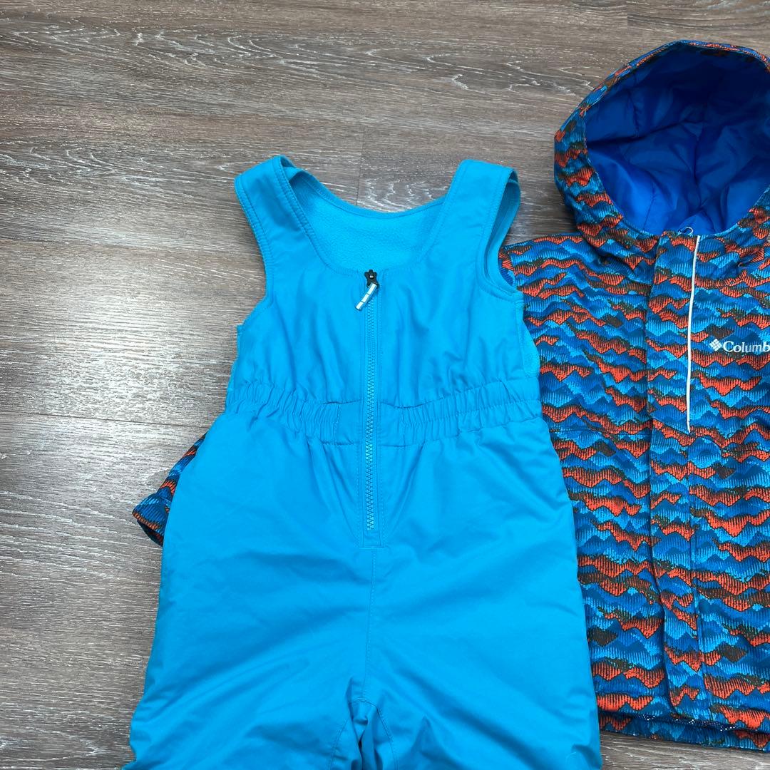 Columbia コロンビア　110 美品　男の子　スノーウェア