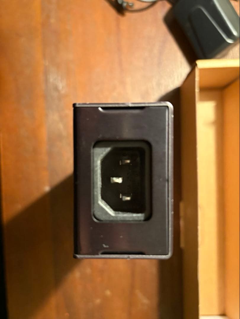 Free The Tone PT-1D パワーサプライ