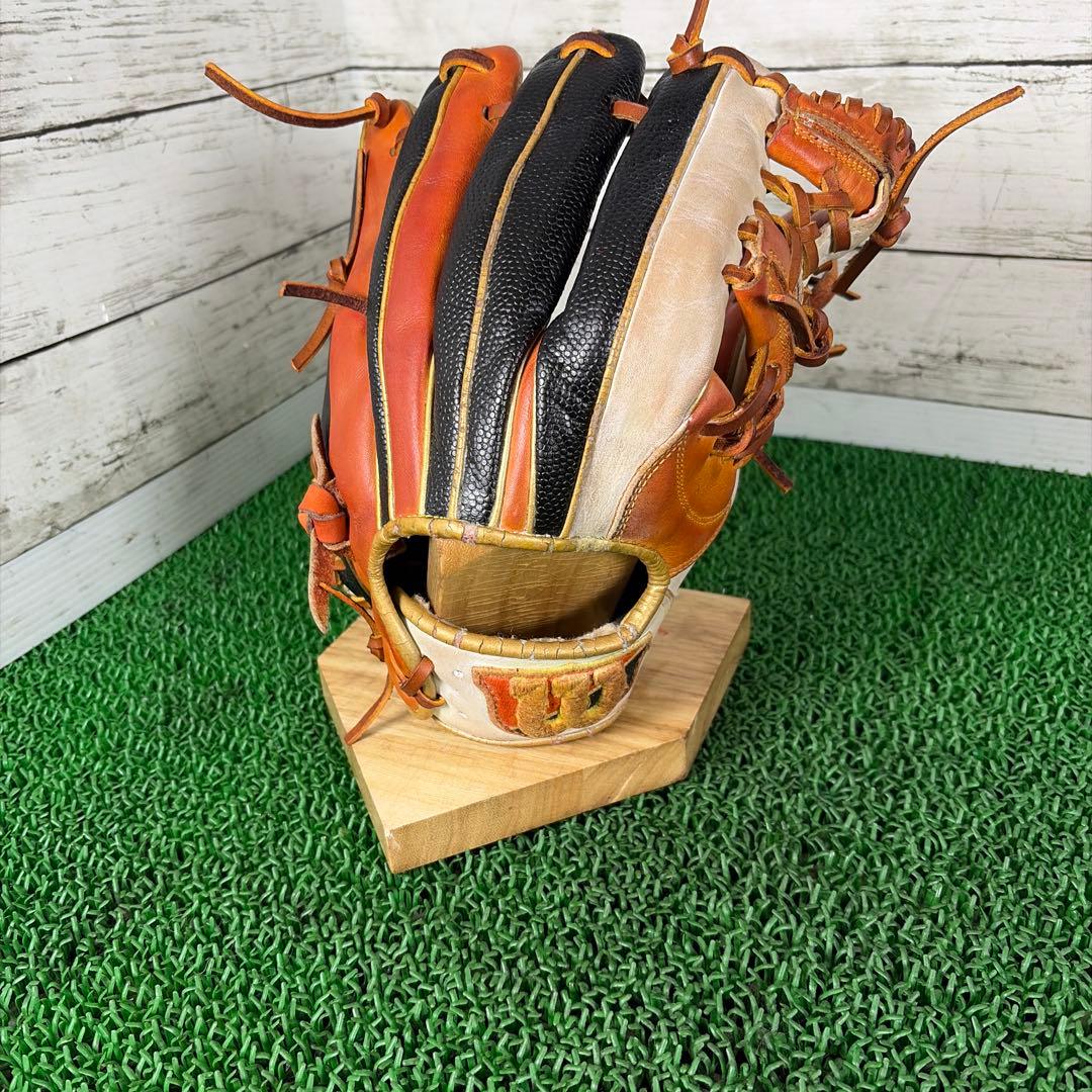 【本日限定最終値下げ】ウイルソン ワナビーヒーロー 限定モデル　軟式　内野