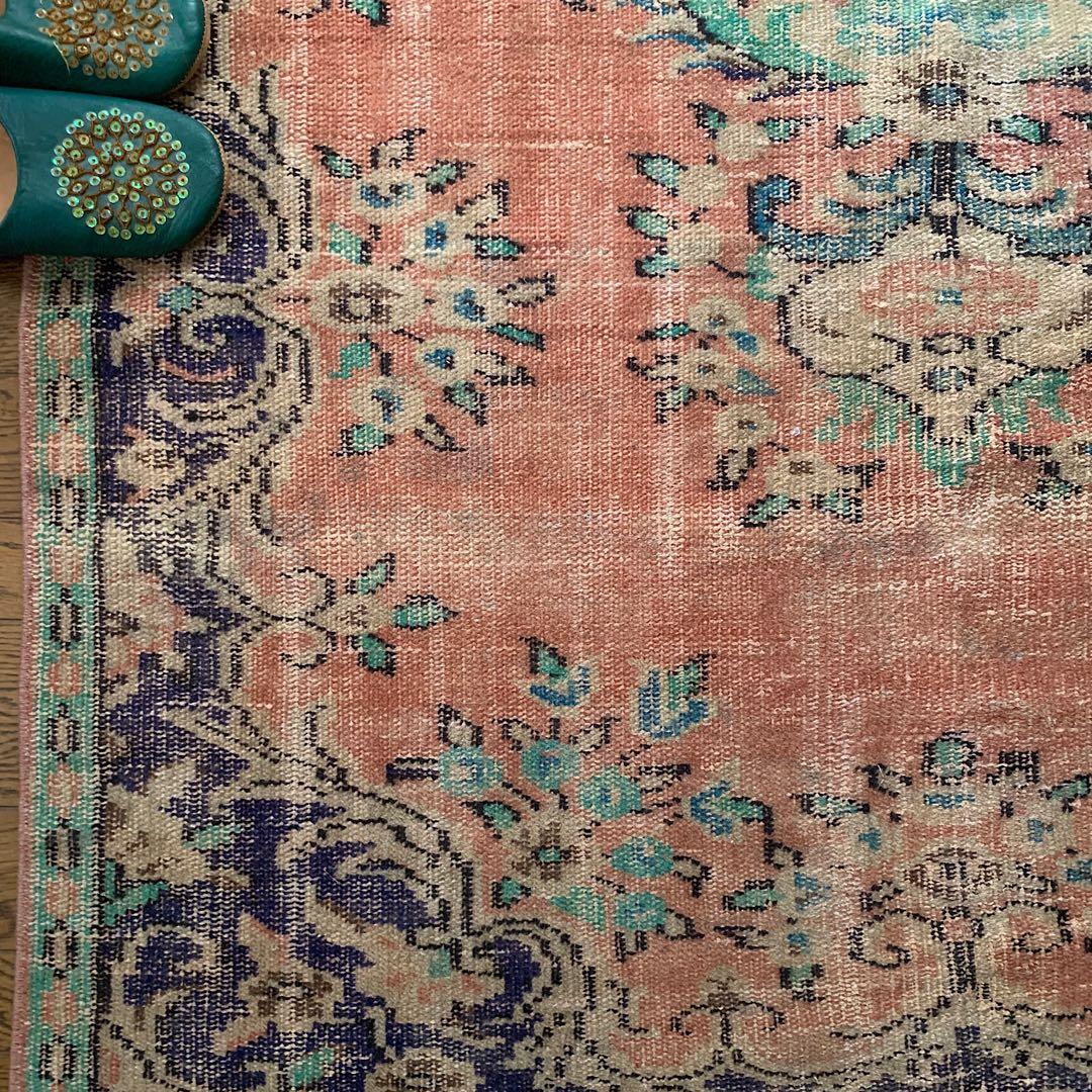 超大判　コーラルピンク244×132 インディゴブルー　トルコヴィンテージラグ
