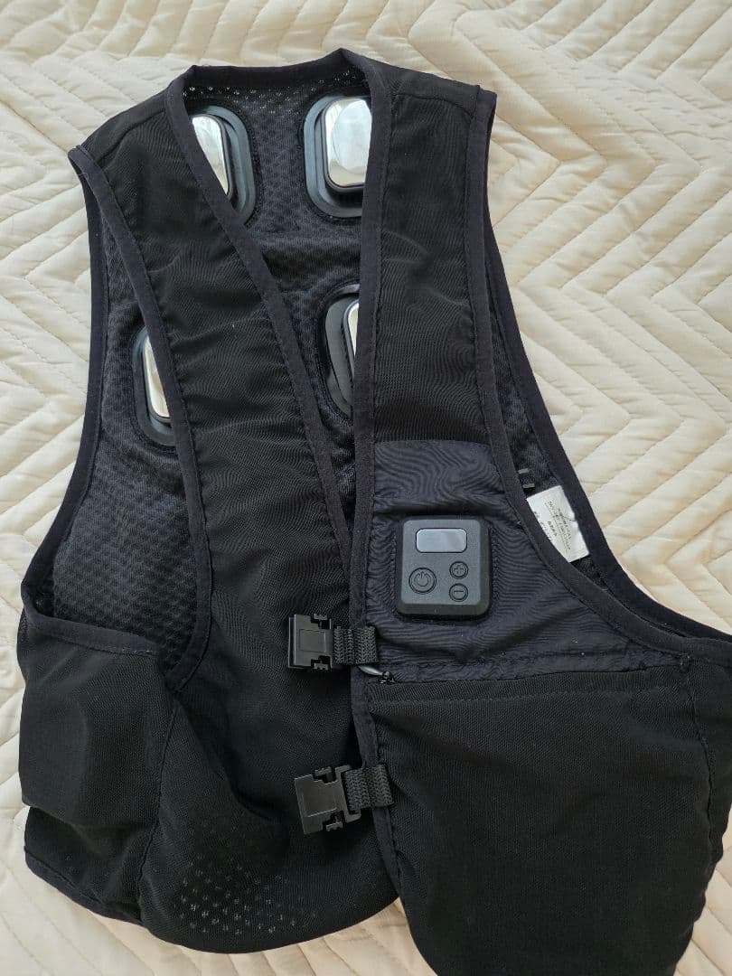 ダイシン　ペルチェベスト