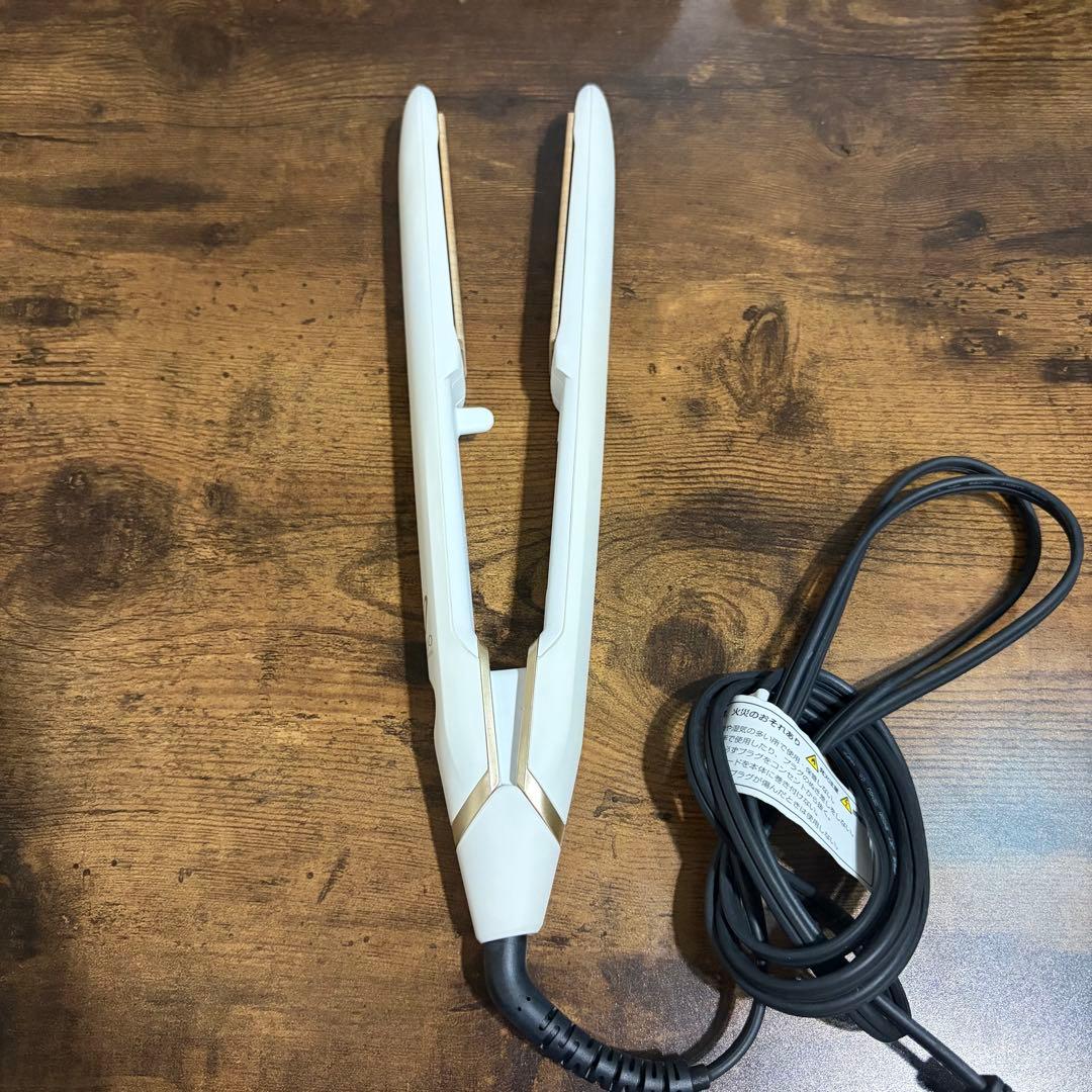 絹女 KANUJO ストレートヘアアイロン ホワイト