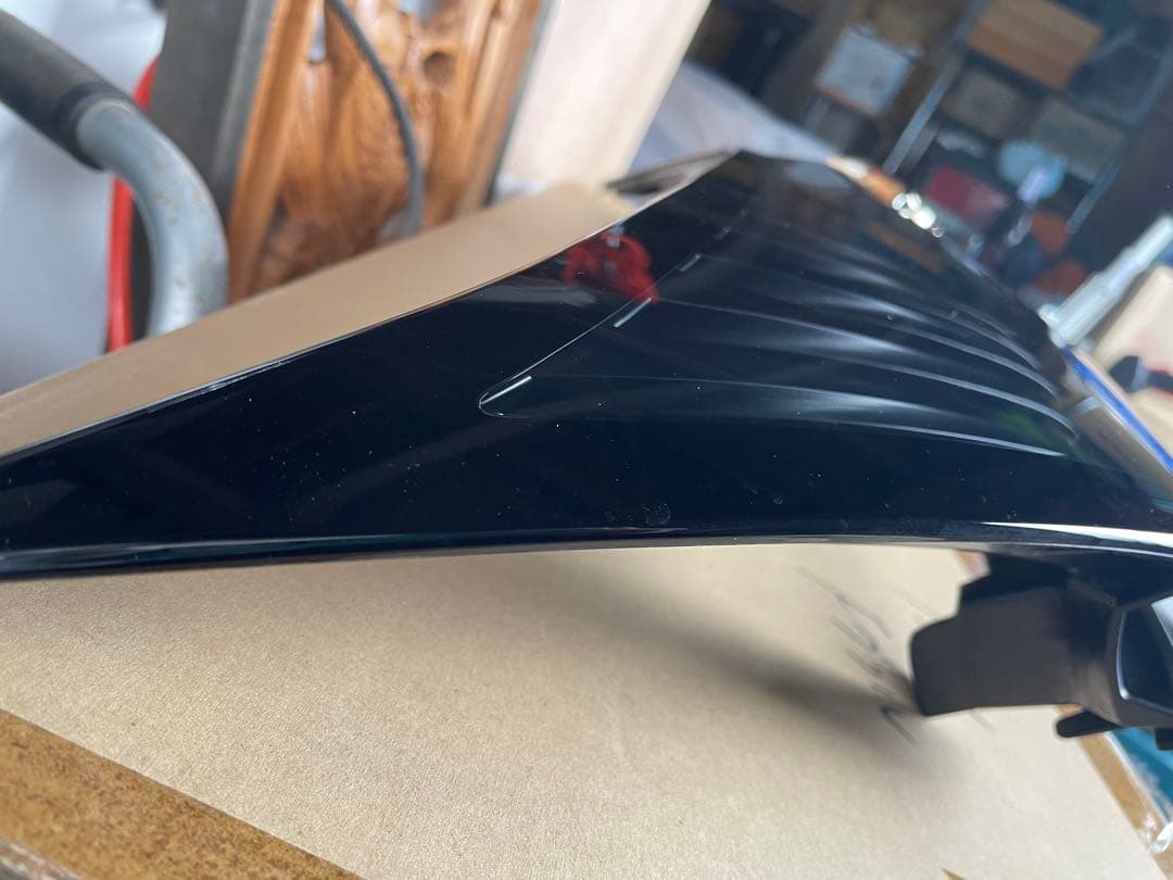 ハリアー 多分60前期 フロントグリル 新車外し