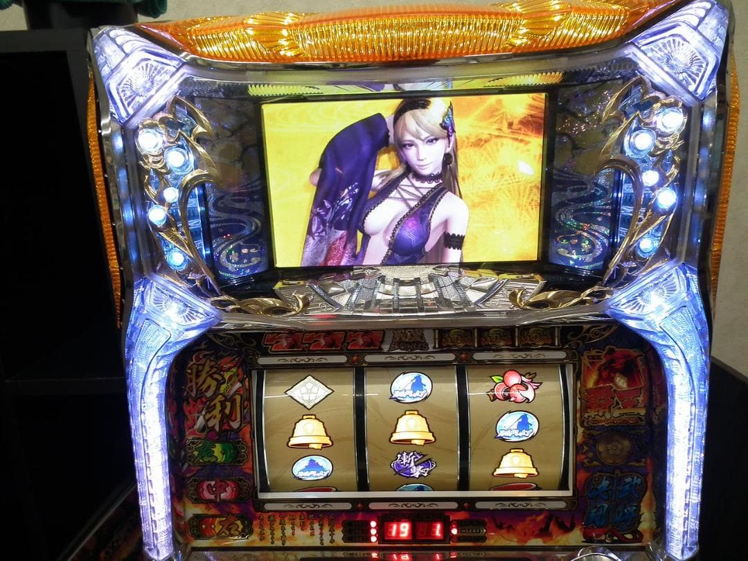 パチスロ実機【三洋　戦国嵐～覚醒の章～】不要器・無段階ボリューム付き