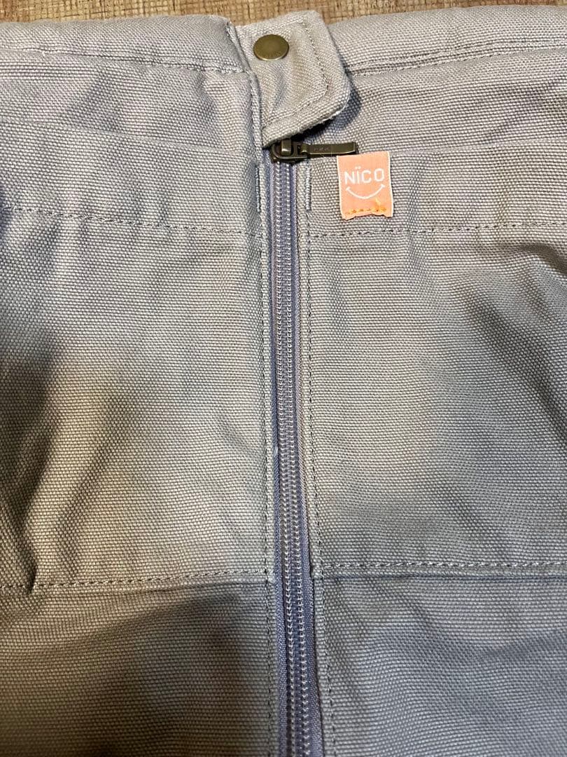 つぼみキューズベリー 抱っこ紐 NICO グレージュ ヘッドサポート付