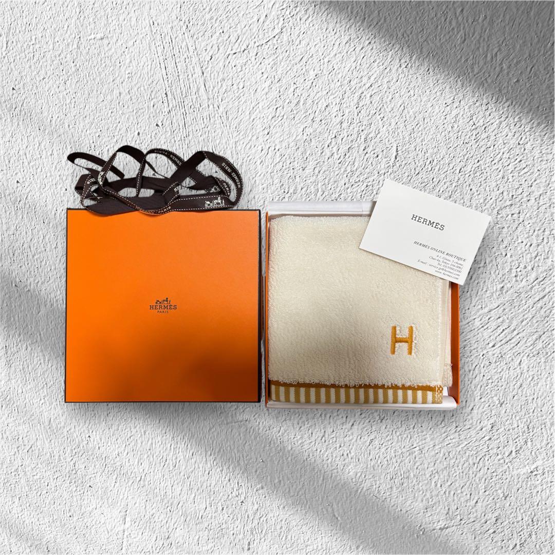 ‼️最終値下げ‼️【美品】【新品未使用】HERMES カレ・タオル（ステアーズ）