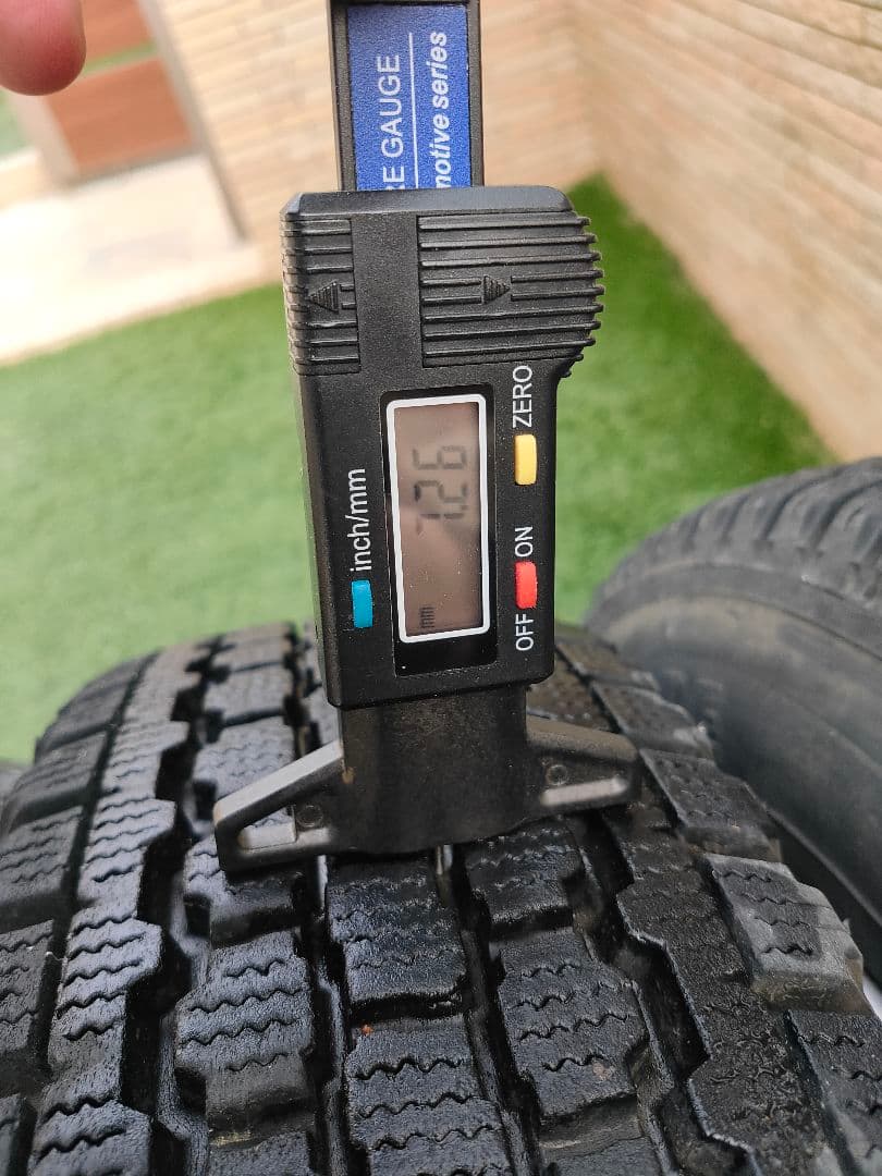 ②ブリヂストン ホイールセット 145R12 145/80R12 軽トラ バン