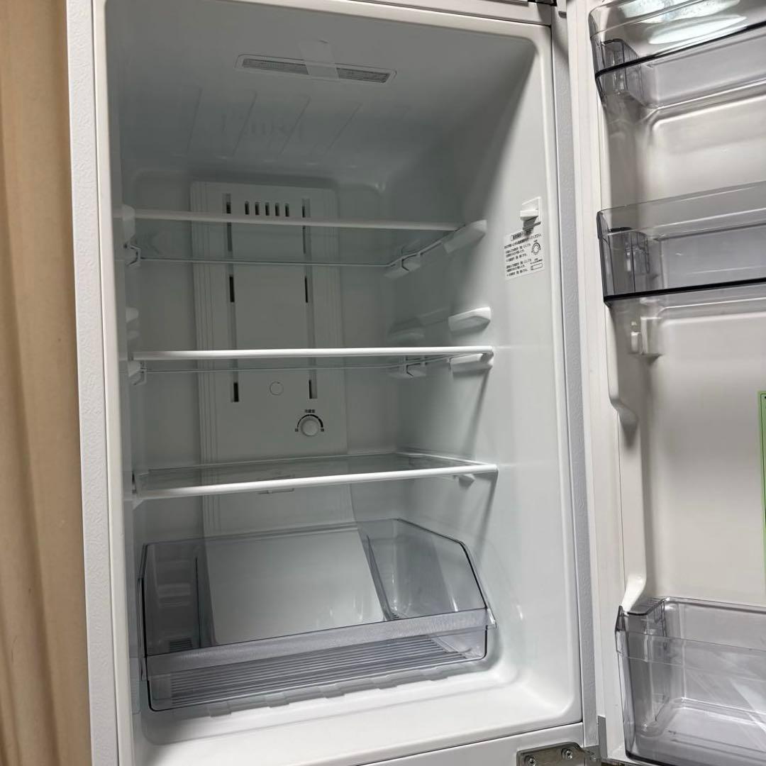 美品 TOSHIBA 2020製 冷蔵庫 スタイリッシュ人気モデル 153L