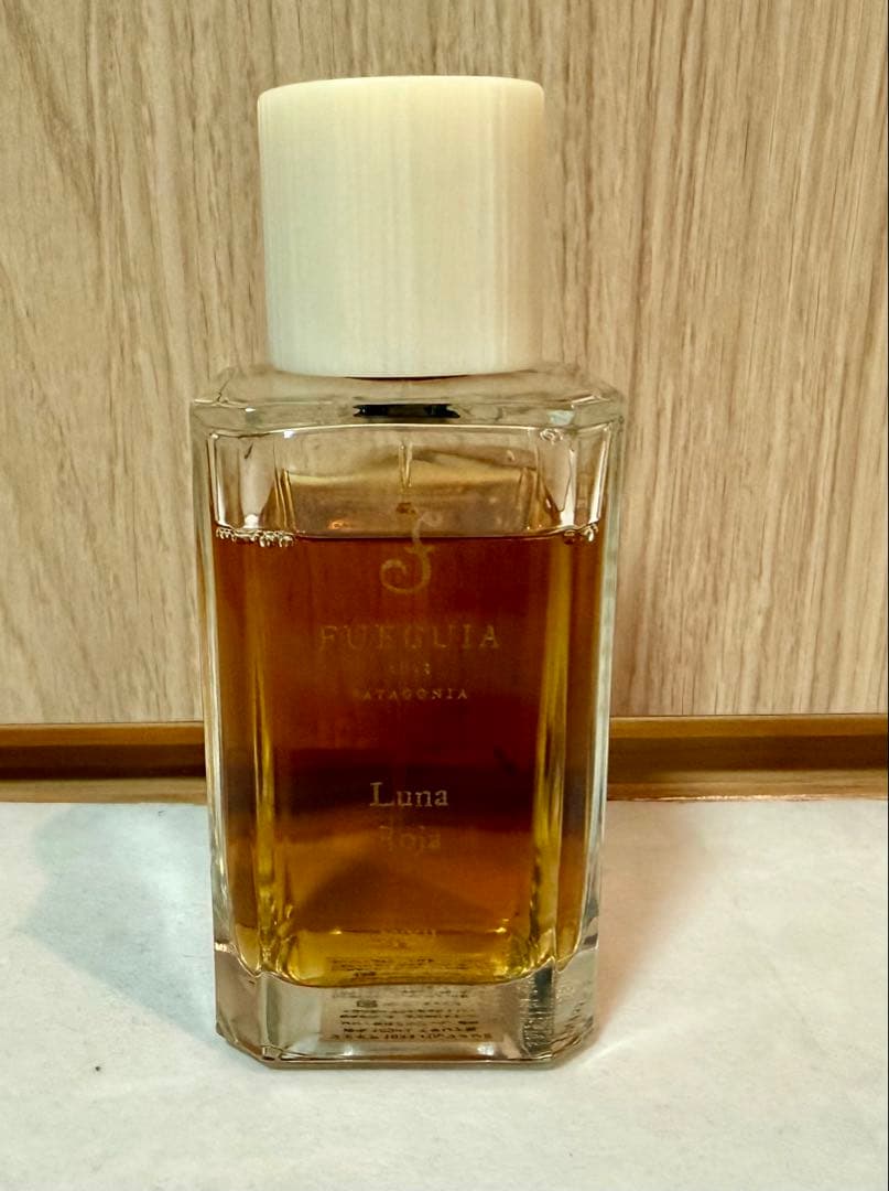 フエギア ルナロハ FUEGUIA 1833 Luna Roja 100ml