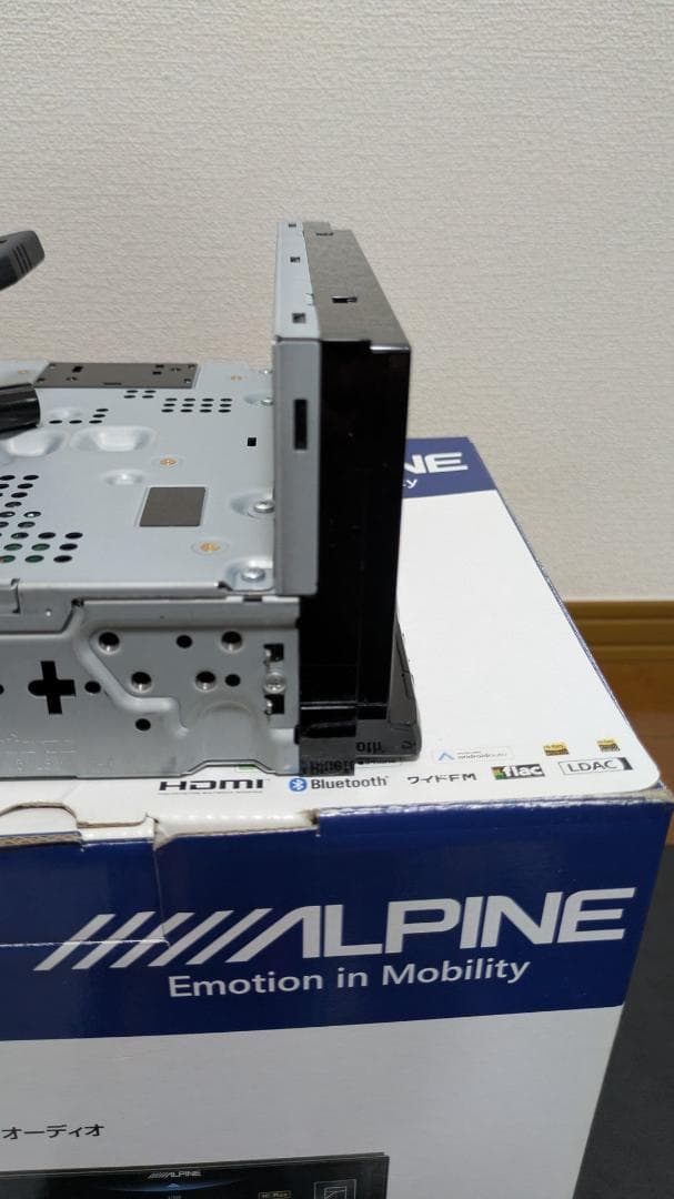 ALPINE DA7Z カーオーディオ