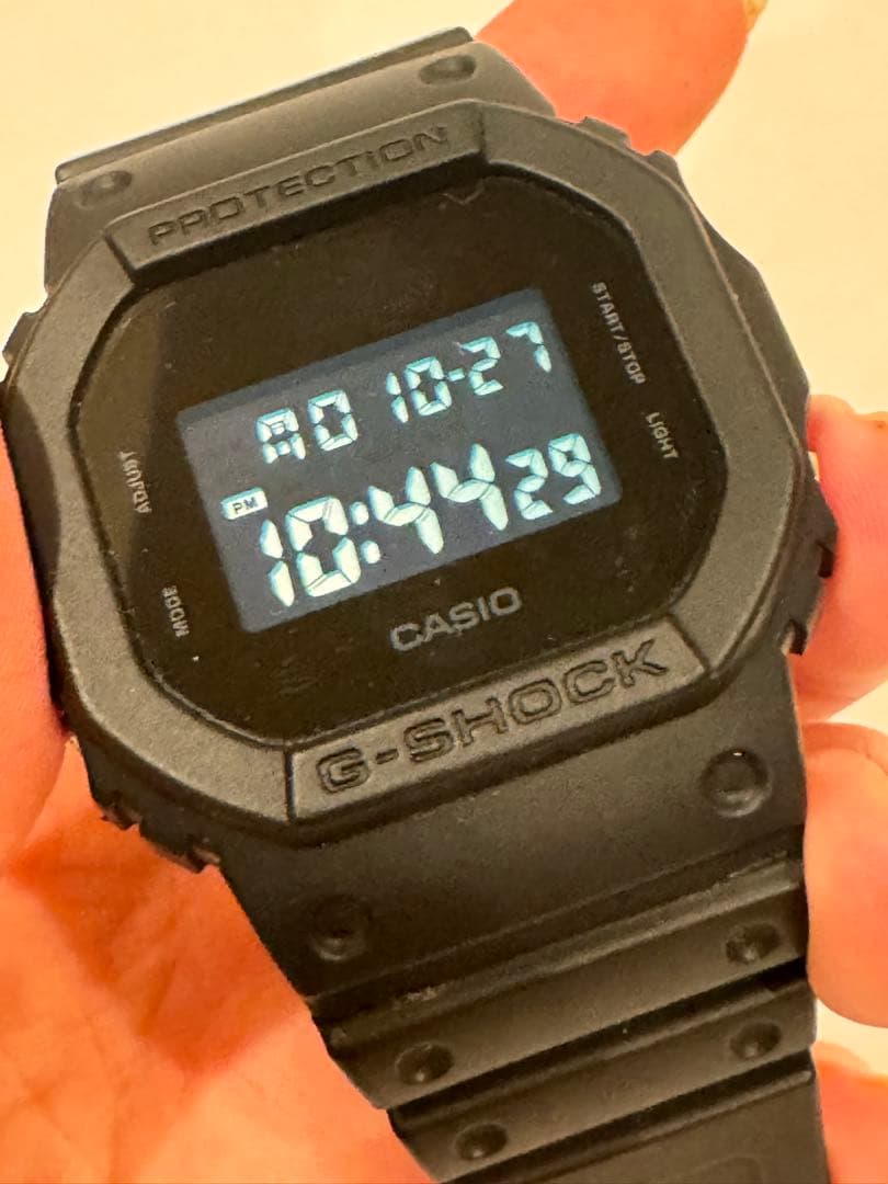 CASIO極美品 G-SHOCK デジタル腕時計 ブラック DW-5600BB