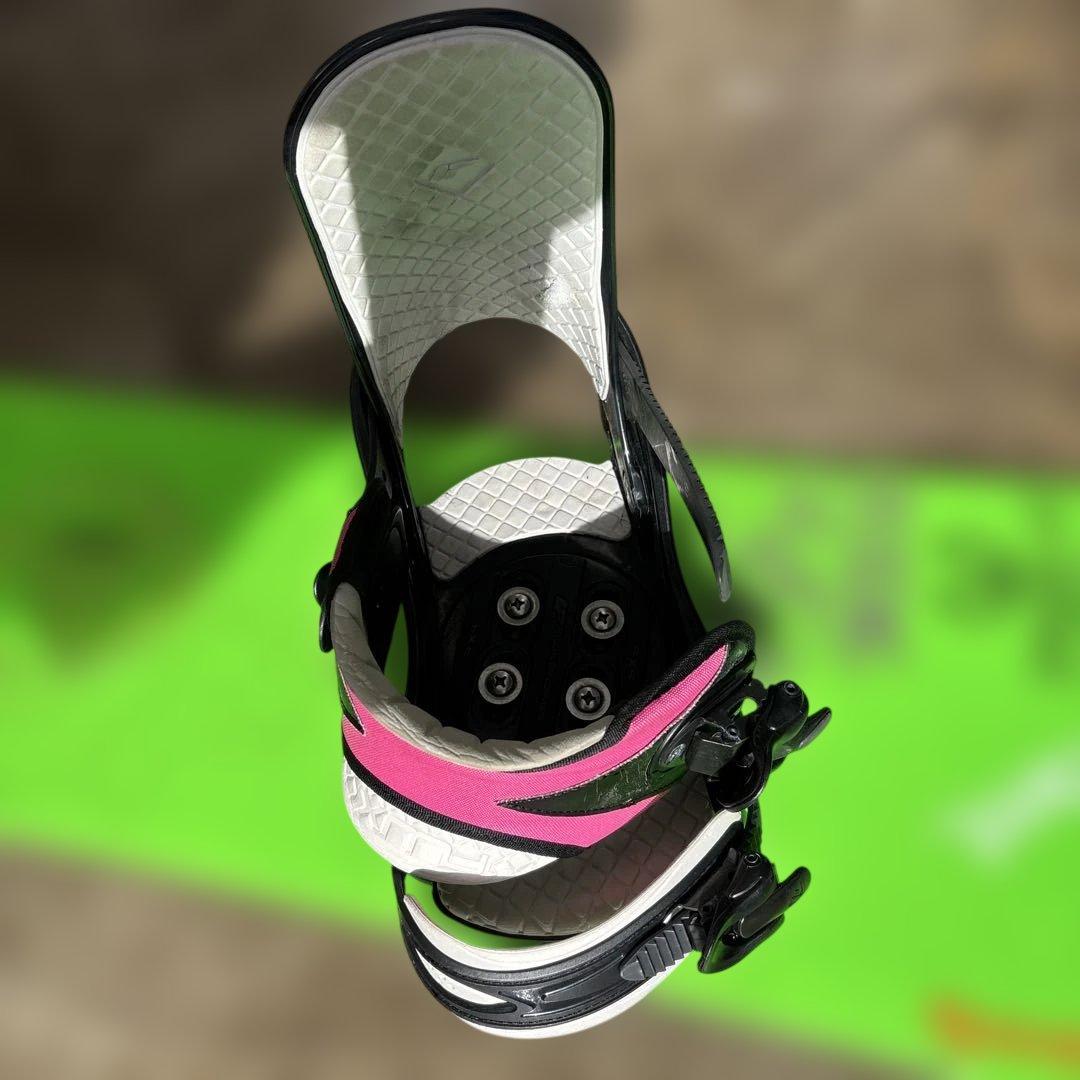 gravis FSQ スノーボード ビンディング付き