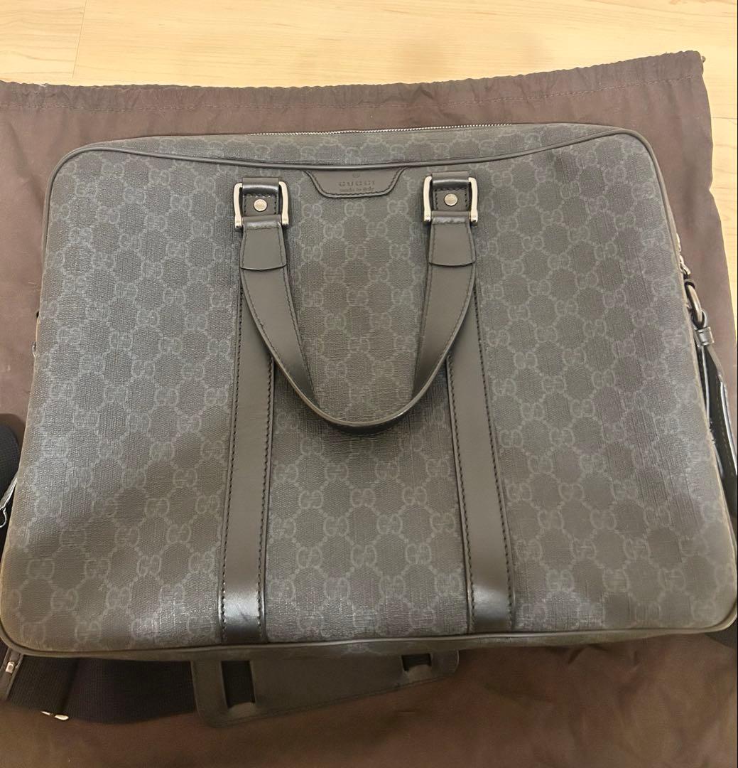 GUCCI メンズバッグ ブリーフケース ビジネスバッグ　ショルダーバッグ 鞄