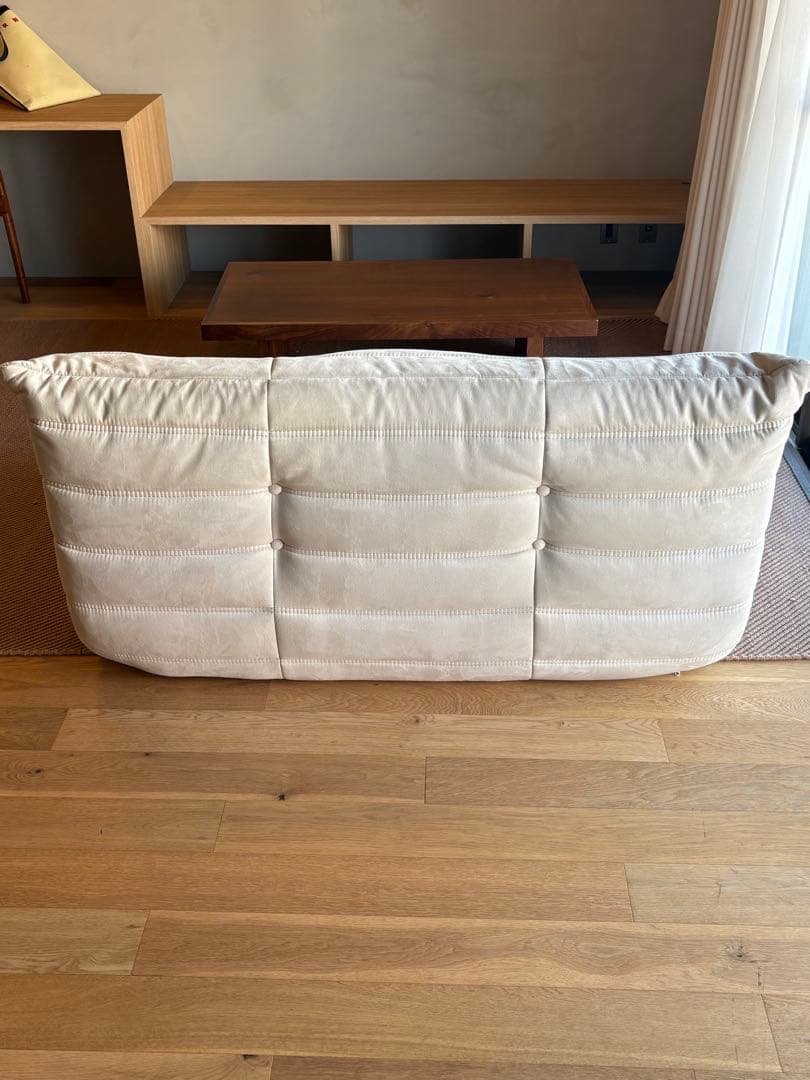 リーンロゼ　トーゴ　リプロダクト品　2人掛けソファ