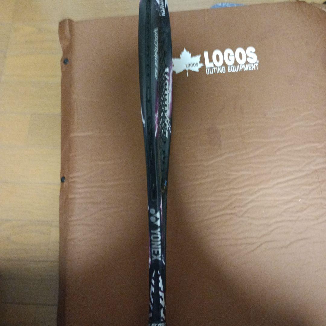 YONEX ボルトレイジ5V　UXL1