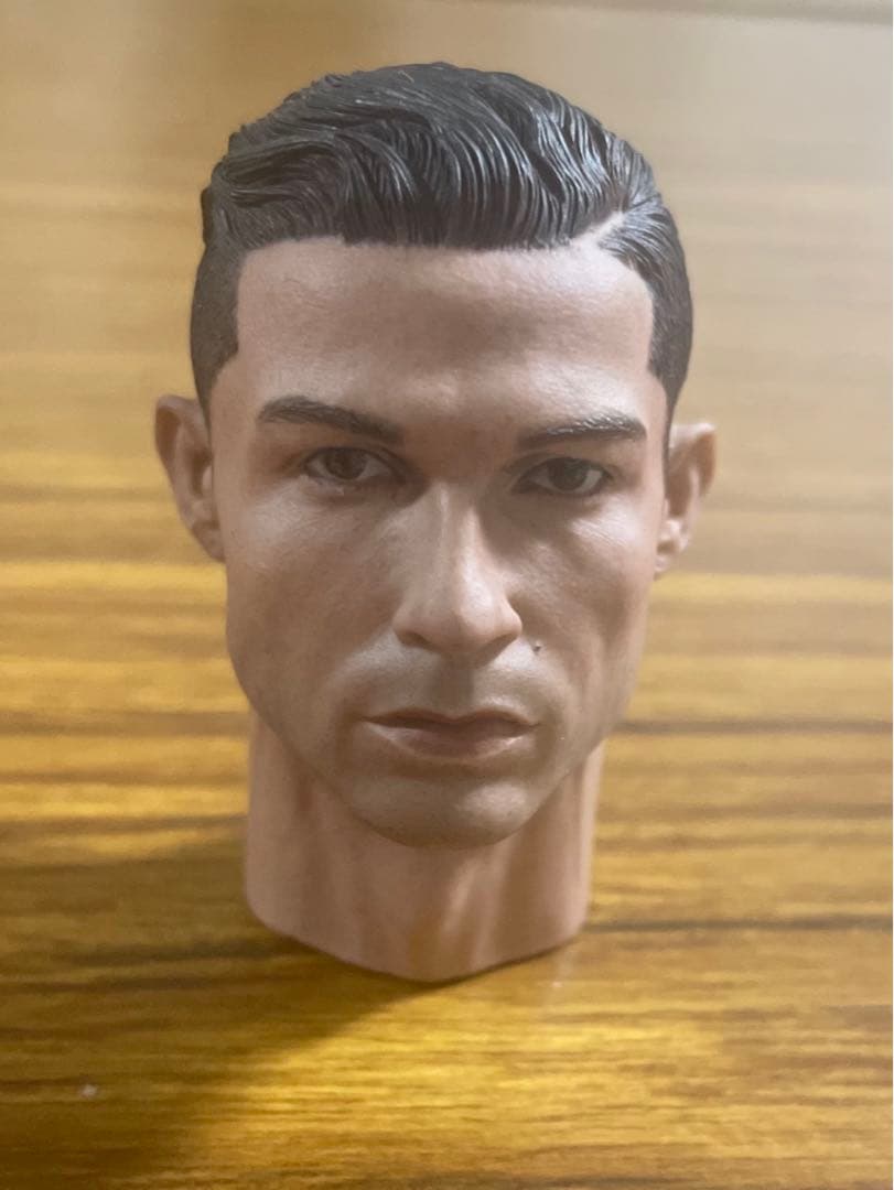 クリスティアーノ ロナウド ヘッド