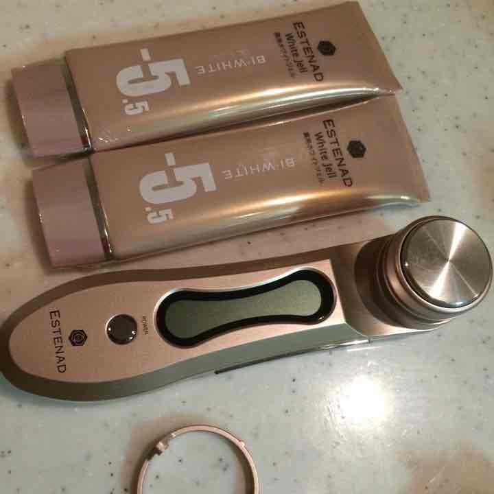 ★超高速振動 エステナードROSE 超音波美顔器★