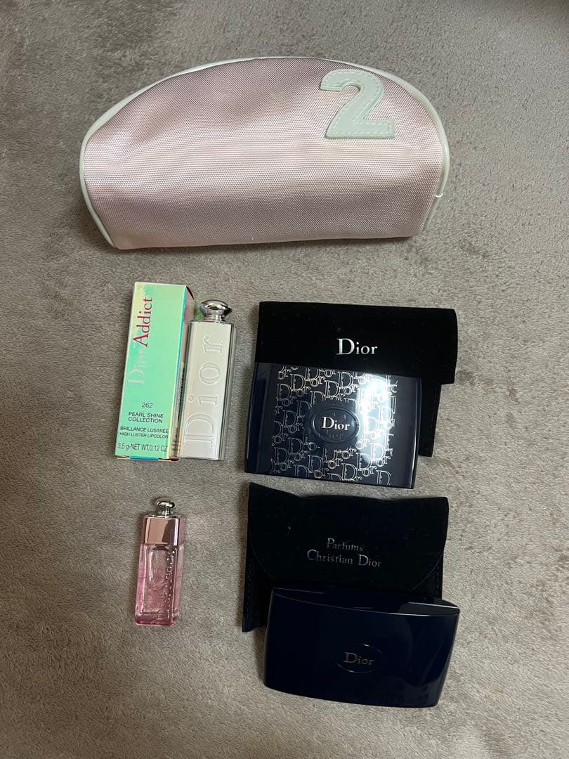 Dior 香水　リップ　パレット　ポーチ
