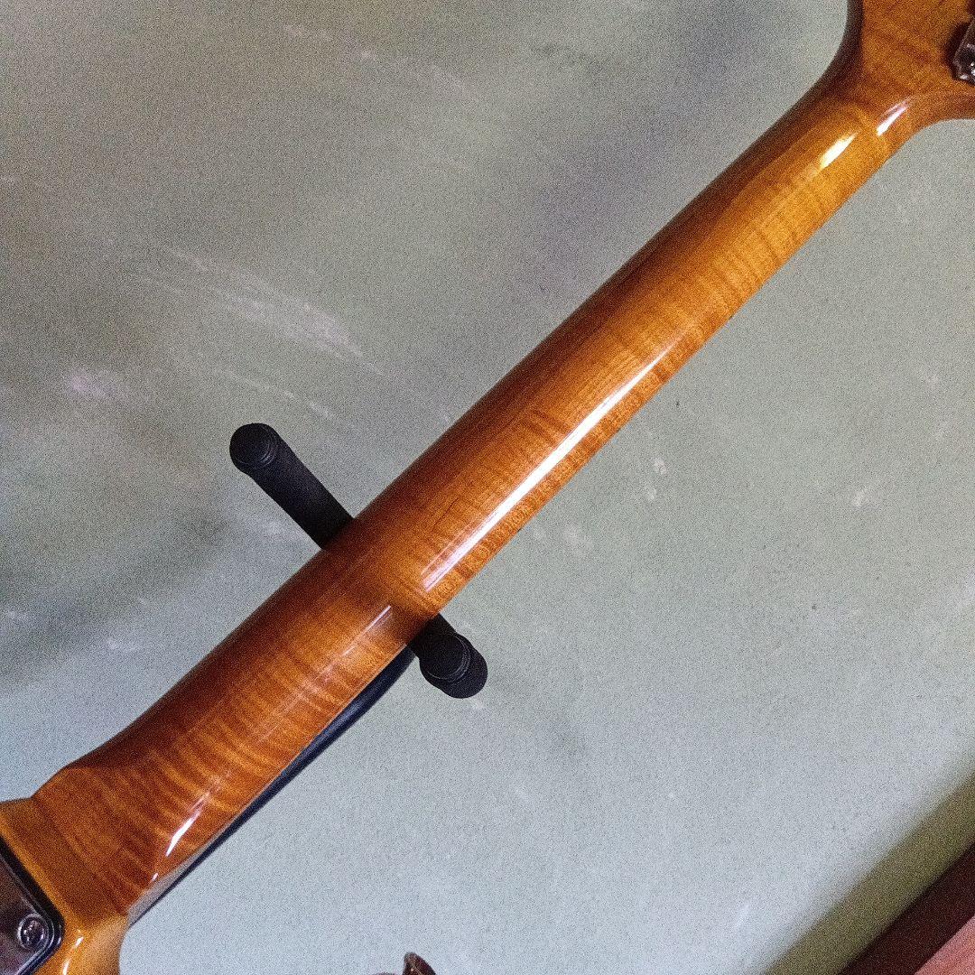 ストラトキャスター タイプ　エレキギター