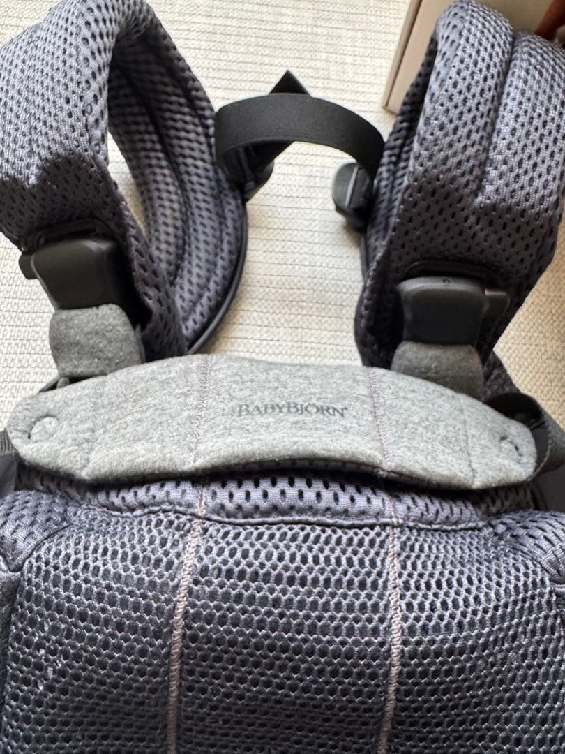 ベビービョルン ハーモニー ベビーキャリア 抱っこ紐 アンスラサイト　最上位