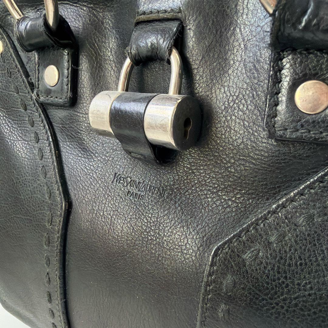 イヴ・サンローラン ミューズ パテント ショルダーバッグ