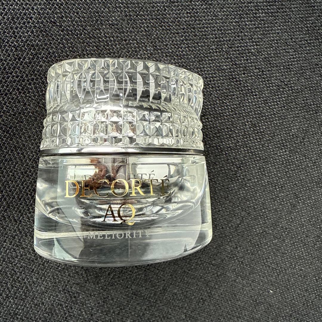 【美品】DECORTE AQミリオリティ インテンシブ クリーム n（45ml）