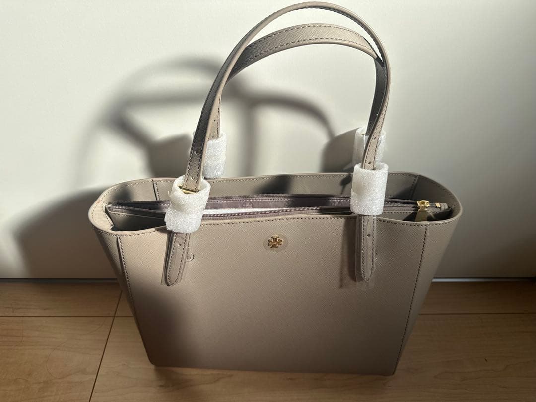 新品未使用 TORY BURCH トリーバーチ トート ビジネスバッグ　A4