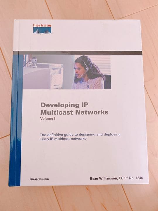 ★送料無料、ほぼ未使用 ★ Cisco Developing IP