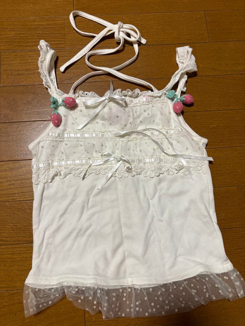 Angelic Pretty いちごモチーフ付きキャミソール