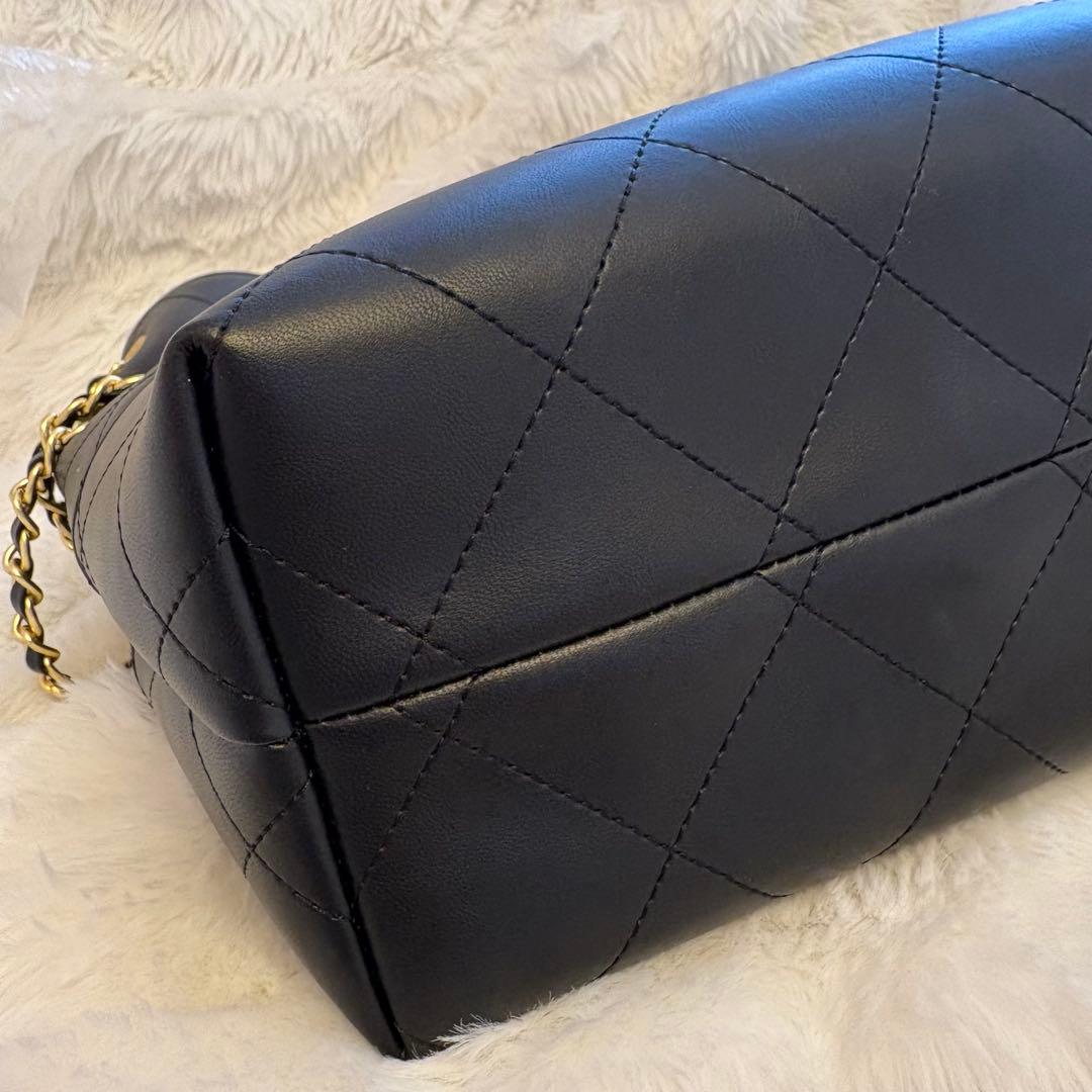 CHANEL ショルダーバッグ　A4