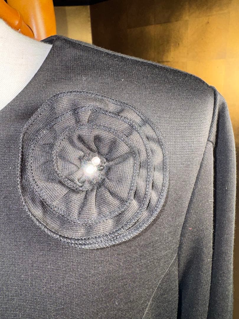 【スーパービューティ】新品タグ付き定価24,200円ストレッチワンピース42