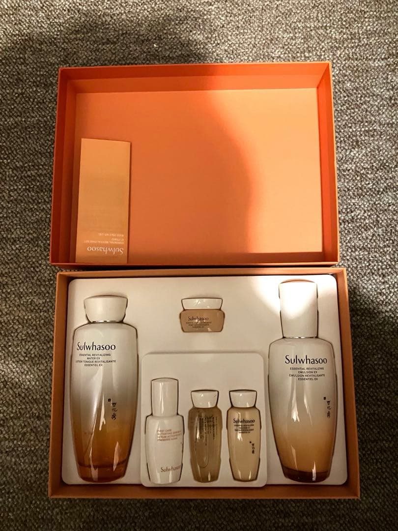 滋陰(ジャウム)EX 化粧水・乳液セット エッセンシャル コンフォート 雪花秀