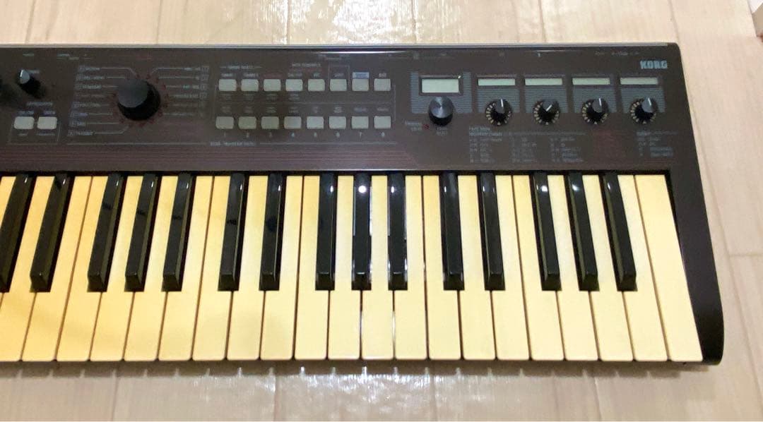 KORG R3 バーチャルアナログシンセサイザー コルグ