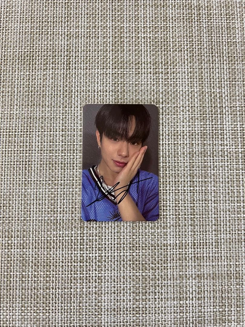 EVNNE Jump Up ラキドロ　ケイタサイン入り