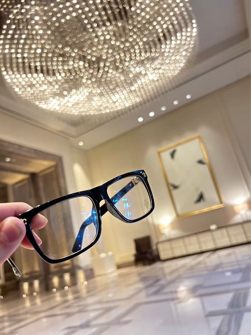 黒縁メガネ ハイブランド モテモテ 脅威の破格アイテム 高品質