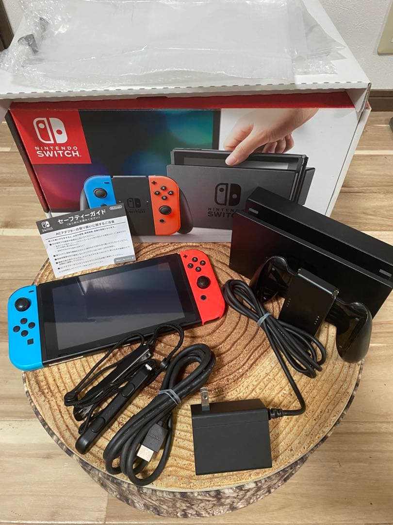 Nintendo Switch ニンテンドースイッチ本体　ネオン ⑧