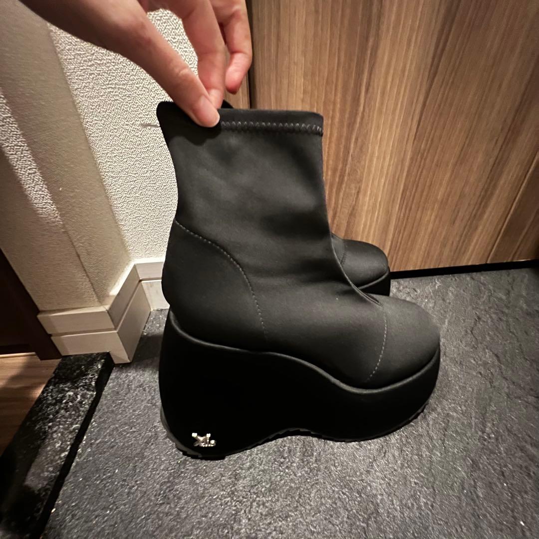 【新品】Yello TOKYOBLACKPLATFORM SHORTBOOTS