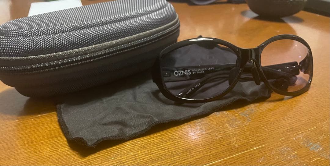 OZNIS ケース付き　最終値下げ