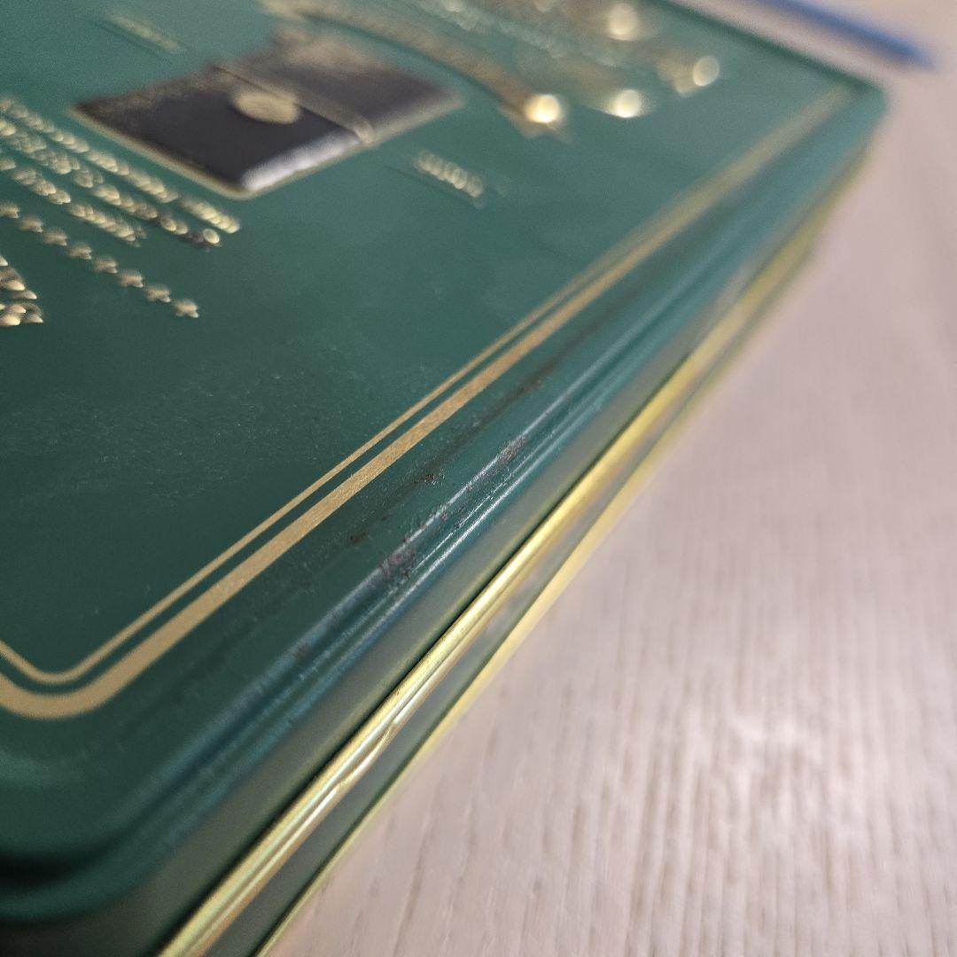 トラベラーズノート 10周年記念缶 緑