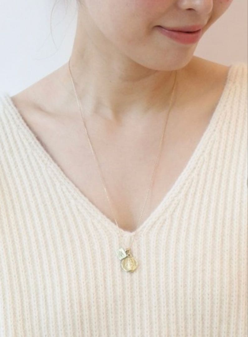 GIGI ゴールド スクエアチャーム