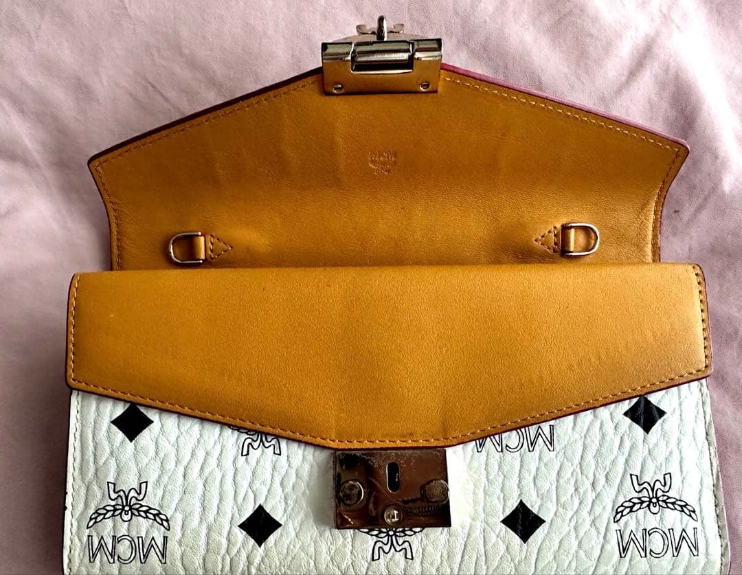 MCM クワトロダイヤモンド長財布