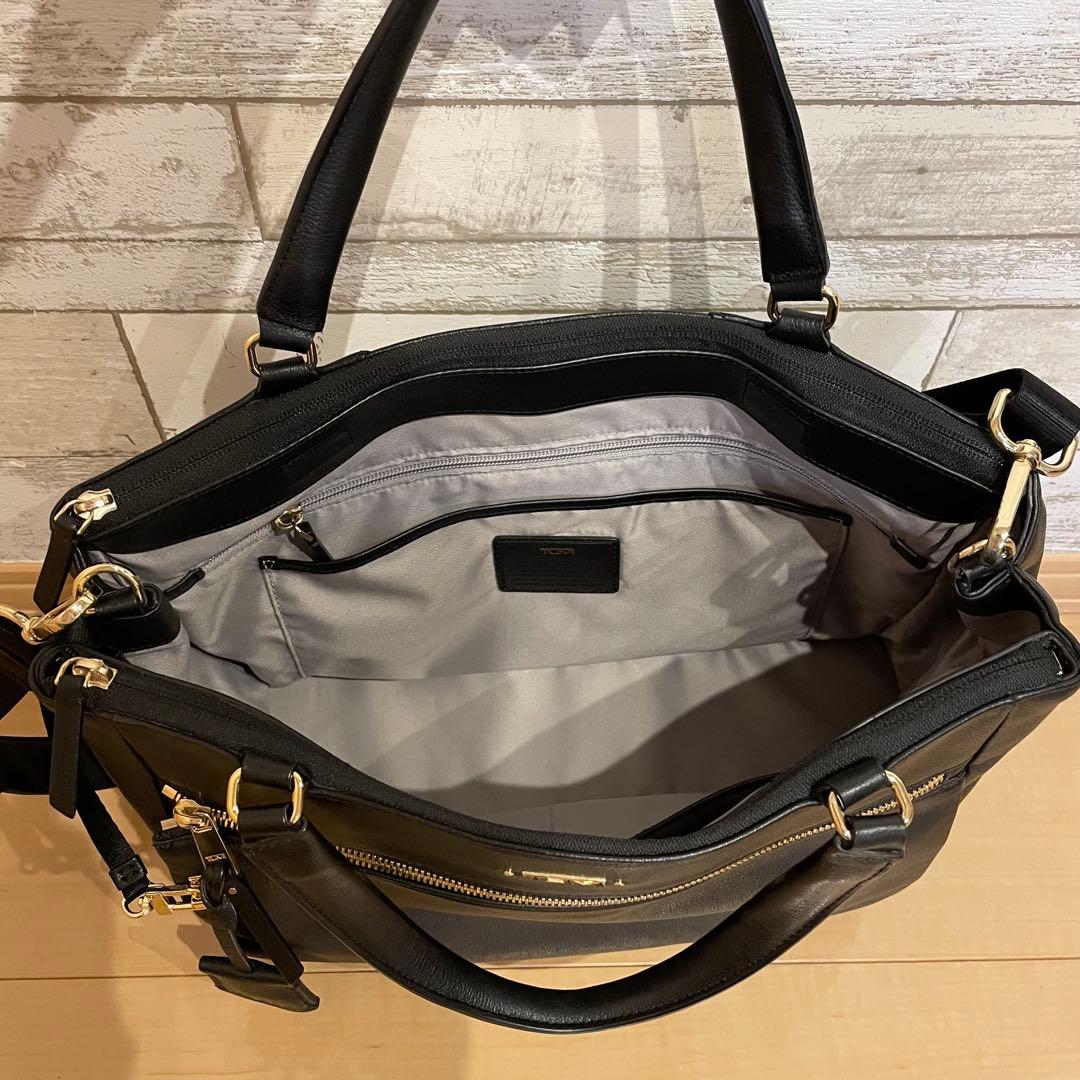 【美品】 TUMI トゥミ ハンドバッグ 2way レザー ショルダー ブラック