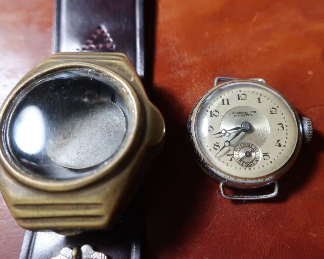 y*n様 動作品！動画あり！戦前戦後　腕時計 NORDY アンティーク