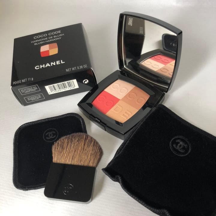 CHANEL シャネル チーク　COCO CODE  11g 限定品