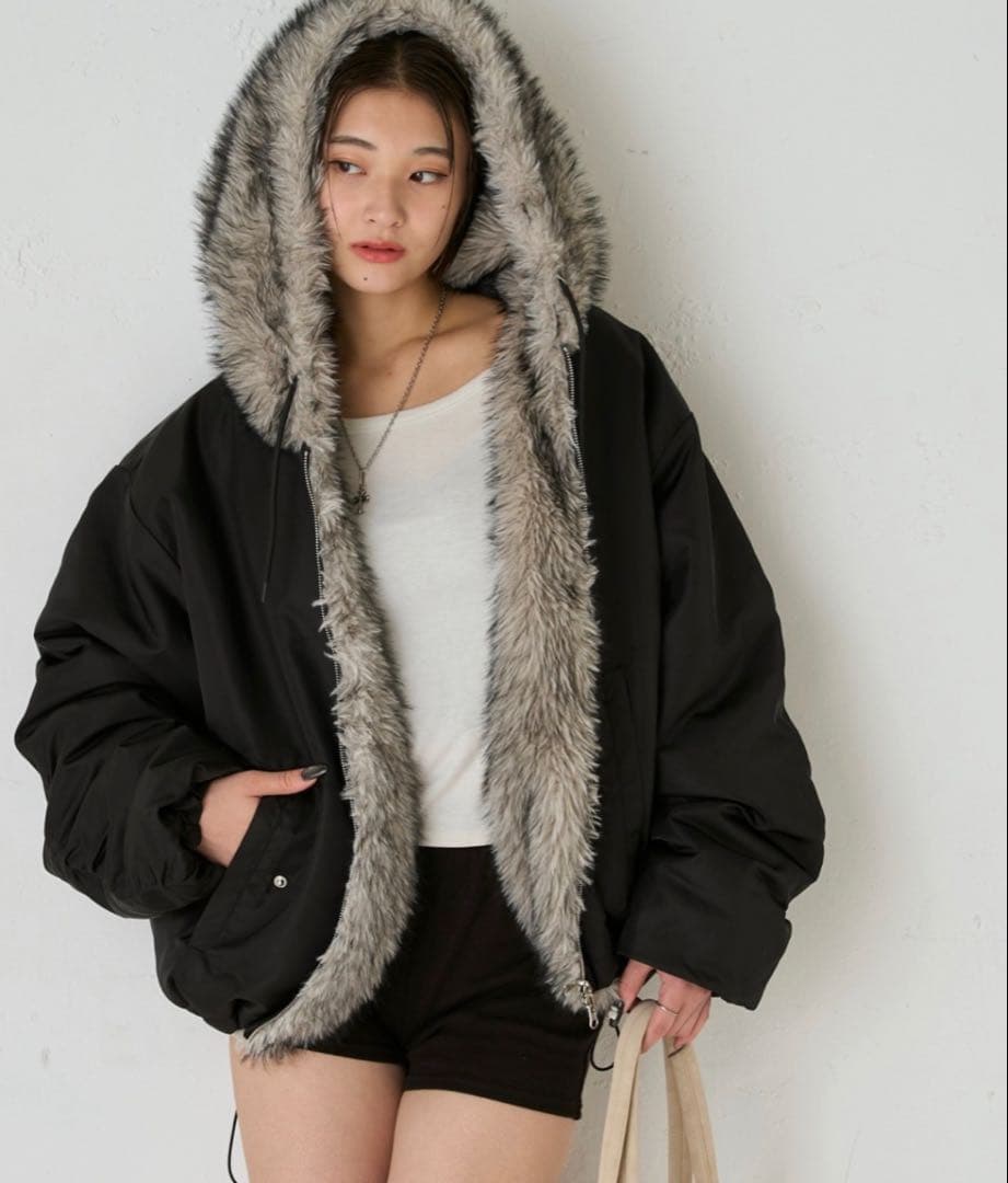 WHO'S WHO gallery 2wayリバーシブルファーブルゾン