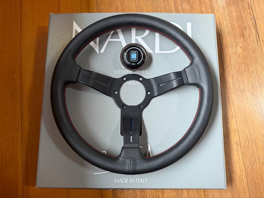 NARDI (N753) ステアリング